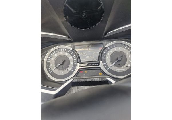 HONDA FORZA 300 - BAZAR - HONDA - MOTOBAZAR