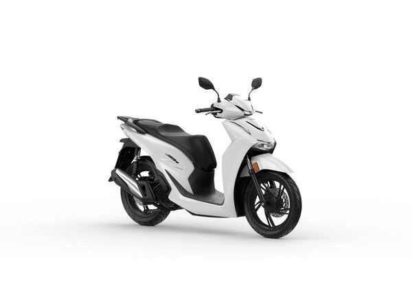 HONDA SH150 - BÍLÁ 2026 - SH150 - SKÚTRY