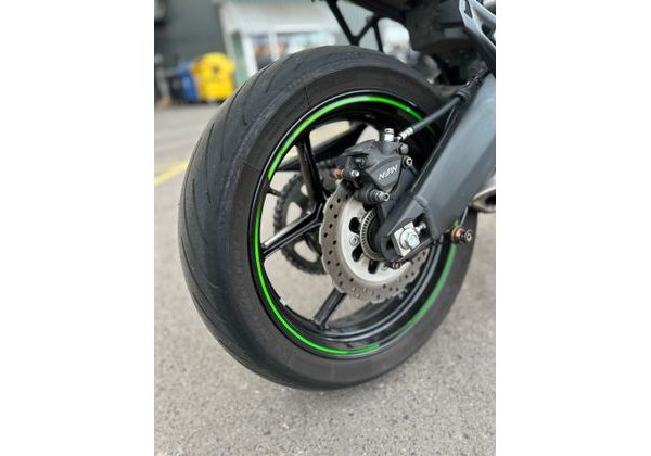 KAWASAKI VERSYS 650 2019 BAZAR - REZERVACE - KAWASAKI - MOTOBAZAR