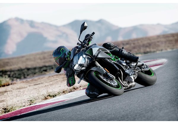 KAWASAKI NINJA H2 SE - ŠEDÁ 2027 - SPORT TOURER - MOTORKY