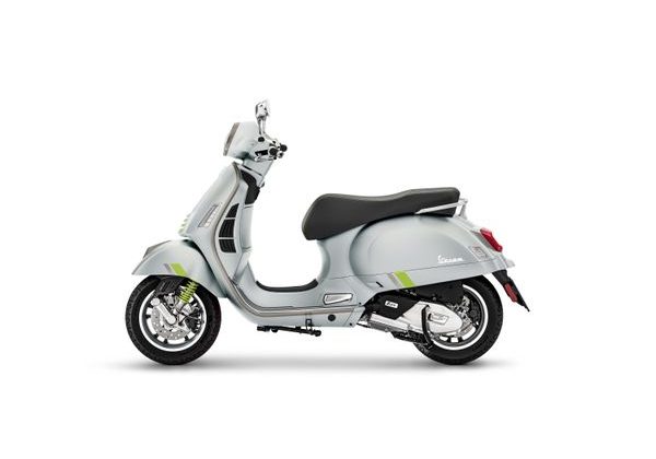 VESPA GTS 125 ST RST E5 GRIGIO ENTUSIASTA - GTS - SKÚTRY