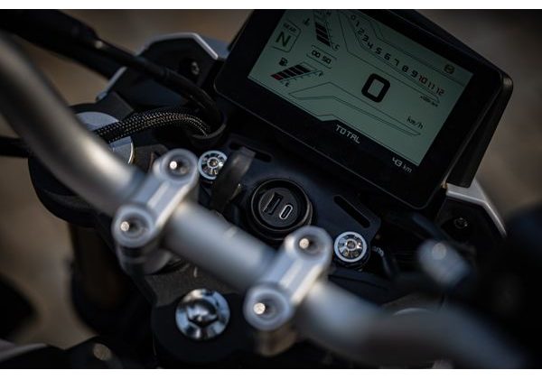 QJMOTOR SRK 125S - BÍLÁ - SRK 125 S - MOTORKY