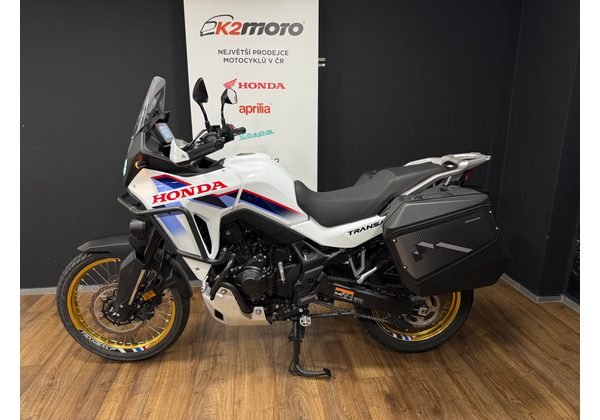 HONDA XL750 TRANSALP E-CLUTCH 2026 - DEMO - DEMO AKČNÍ MOTOCYKLY - MOTORKY