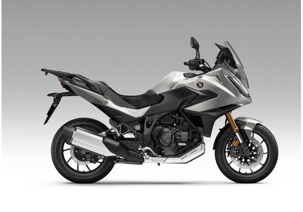 HONDA NT1100 ES DCT - STŘÍBRNÁ 2027 - NT1100 - MOTORKY