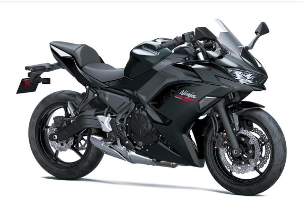 KAWASAKI NINJA 650 - ČERNÁ 2026