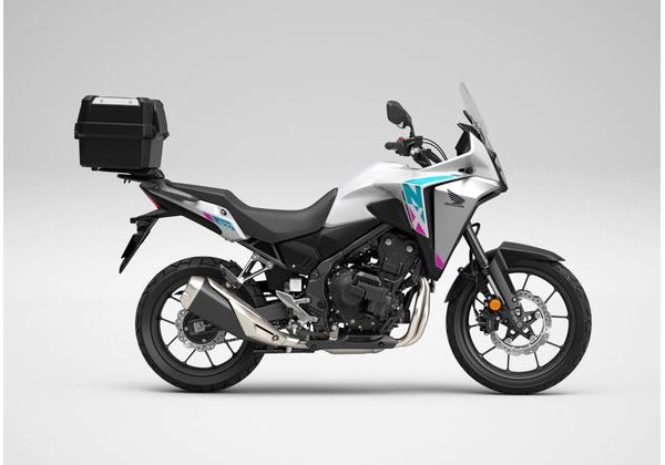 HONDA NX500 - BÍLÁ 2026 - NX500 - MOTORKY