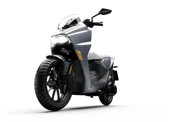 HORWIN SK3 METALICKÁ MODRÁ - HORWIN - SKÚTRY