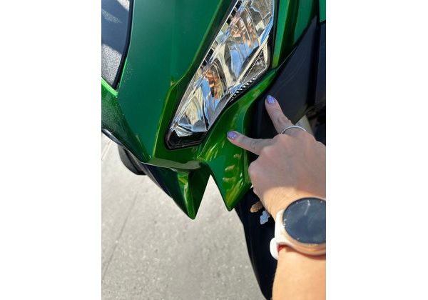 KAWASAKI VERSYS 1000 SE - BAZAR - REZERVOVÁNO - KAWASAKI - MOTOBAZAR