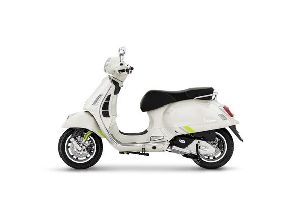 VESPA GTS 125 ST HPE ABS E5+ - BIANCO INNOCENTE 2025 - GTS - SKÚTRY