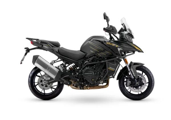 QJ MOTOR SRT 900 S E5+ - ČERNÁ 2025 - SRT 900 S - MOTORKY