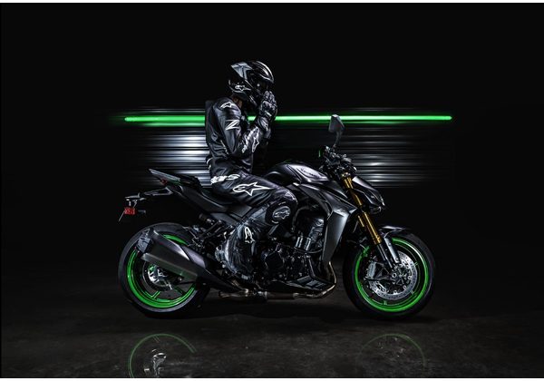 KAWASAKI Z1100 SE - ŠEDÁ 2026 - SUPERNAKED - MOTORKY