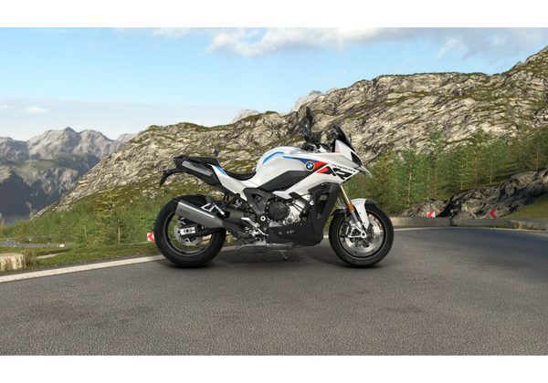 BMW S 1000 XR - M PAKET - BMW MOTORRAD - SKLADEM V RAKOUSKU - MOTORKY
