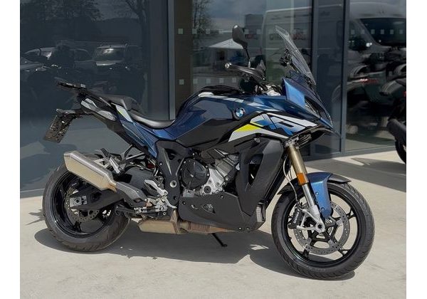 BMW S 1000 XR (PŘEDVÁDĚCÍ MODEL 2025) - DEMO AKČNÍ MOTOCYKLY - MOTORKY