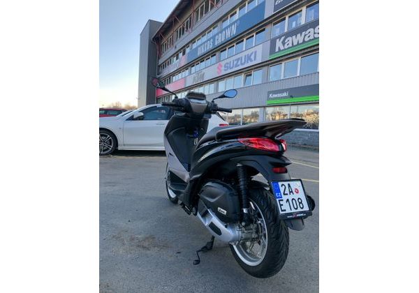 PIAGGIO MEDLEY 125 ABS NERO ABISSO - MOTOBAZAR