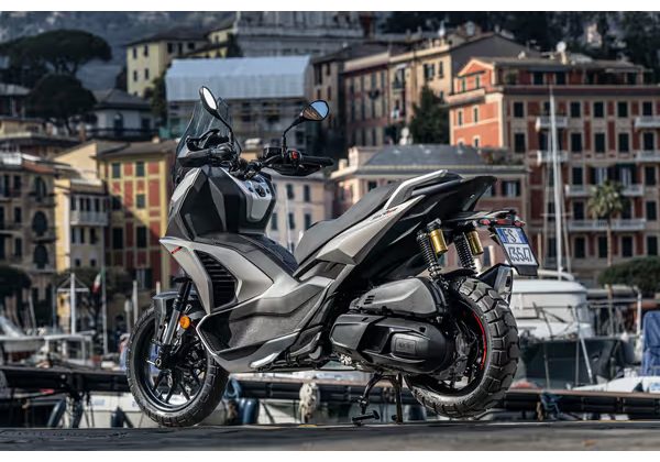 APRILIA SR GT 400 - DUSTY GREY - 2026 - SR GT 400 - SKÚTRY