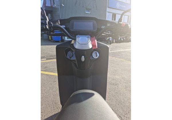 PIAGGIO 1 L3 E5 GREY MATT - ELEKTRICKÉ SKÚTRY - SKÚTRY