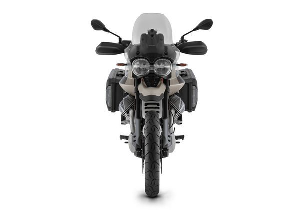 MOTO GUZZI V85 TT TRAVEL E5+ - BRONZO DESERTO - CESTOVNÍ ENDURA - MOTORKY