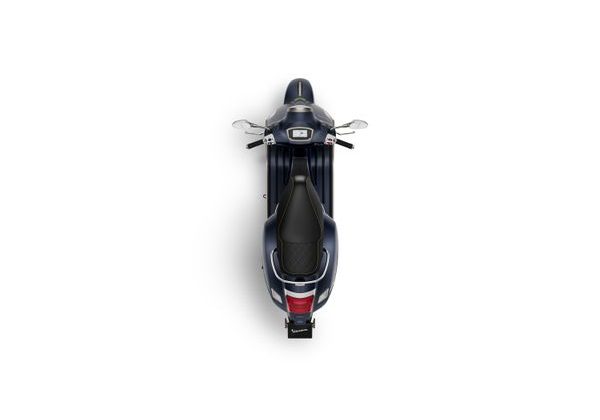 VESPA GTS 300 ST HPE ABS E5 2024 BLU ENERGICO MATT - SKÚTRY