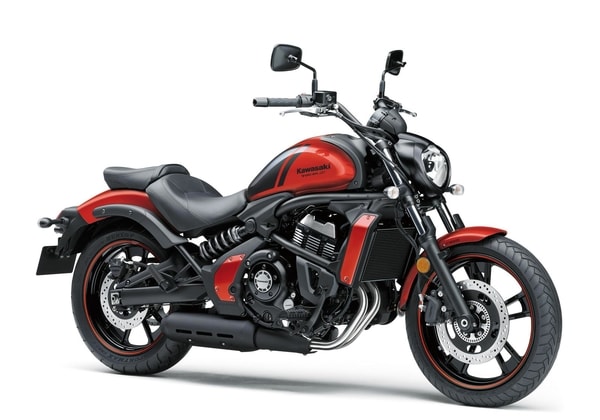 KAWASAKI VULCAN S PEARL LAVA ORANGE