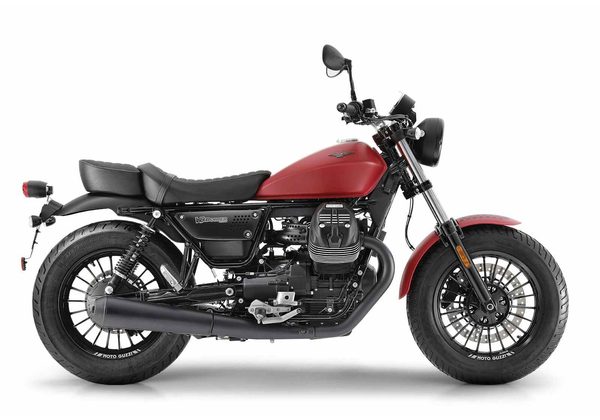 MOTO GUZZI V9 BOBBER ROSSO ROVENTE