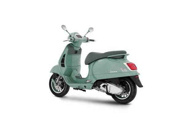 VESPA GTS 310 80TH HPE FL ABS E5+ - VERDE 80TH 2026 - GTS - SKÚTRY