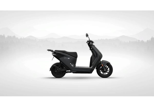 HONDA EM 1E - ČERNÁ - 2026 - EM1 E: - SKÚTRY