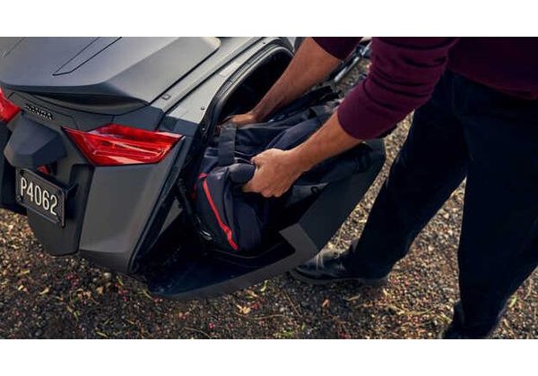 HONDA GL 1800 GOLDWING - MATNÁ ČERNÁ 2025 - GL1800 GOLD WING - MOTORKY