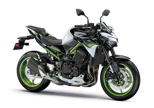 KAWASAKI Z900 BÍLÁ 2021