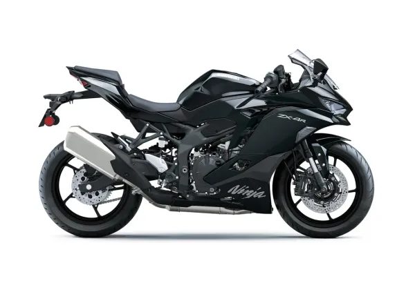 KAWASAKI NINJA ZX-4R ČERNÁ 2025