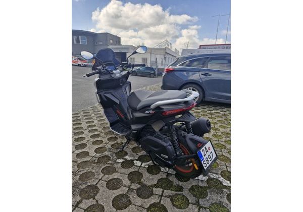 APRILIA SR GT 200 - BAZAR - APRILIA - MOTOBAZAR