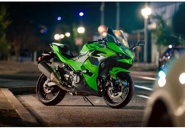 KAWASAKI NINJA 500 SE - ZELENÁ 2026