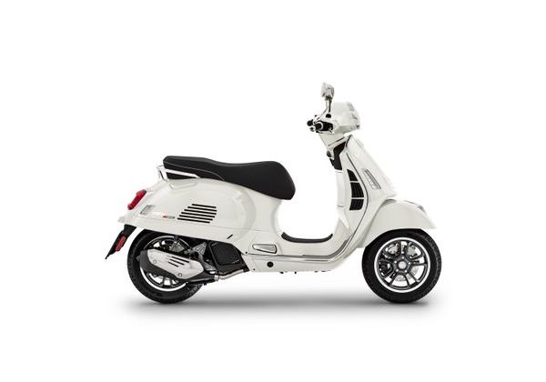 VESPA GTS SUPER 125 RST E5 BIANCO INNOCENTE 2024