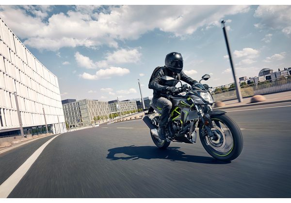 KAWASAKI Z125 - ŠEDÁ/ZELENÁ 2027 - SUPERNAKED - MOTORKY