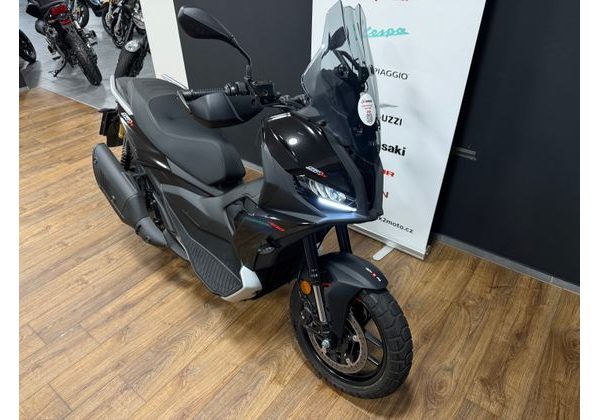 APRILIA SR GT 400 - MOTOBAZAR