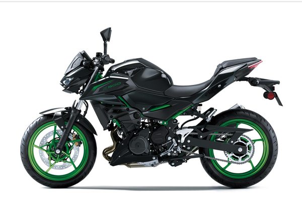KAWASAKI Z500 SE - ŠEDÁ 2026 - SUPERNAKED - MOTORKY