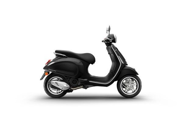 VESPA PRIMAVERA 125 E5+ - ČERNÁ 2026 - PRIMAVERA - SKÚTRY