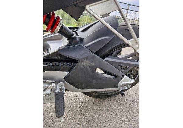 APRILIA TUONO 660 - BAZAR