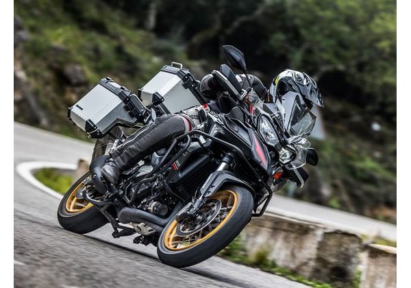 QJMOTOR SRT 900 SX - ČERNÁ - SRT 900SX - MOTORKY