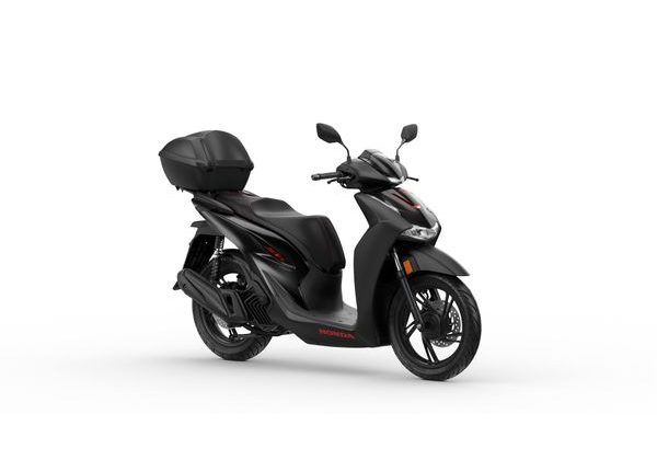 HONDA SH150 - ČERNÁ 2026 - SH150 - SKÚTRY
