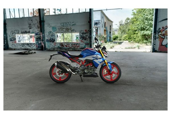 BMW G 310 R - SPORT - ROADSTER - MOTORKY