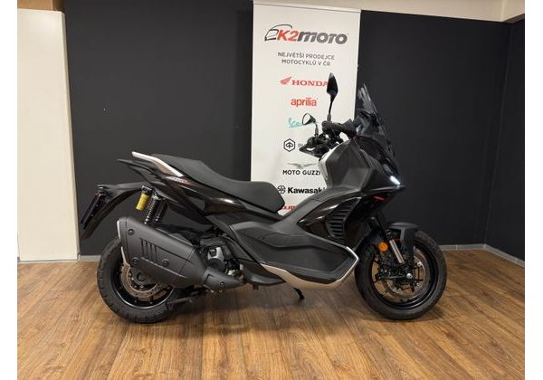APRILIA SR GT 400 - MOTOBAZAR
