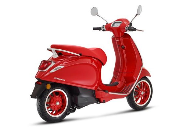 VESPA ELETTRICA L1 E5 - ČERVENÁ - VESPA - SKÚTRY