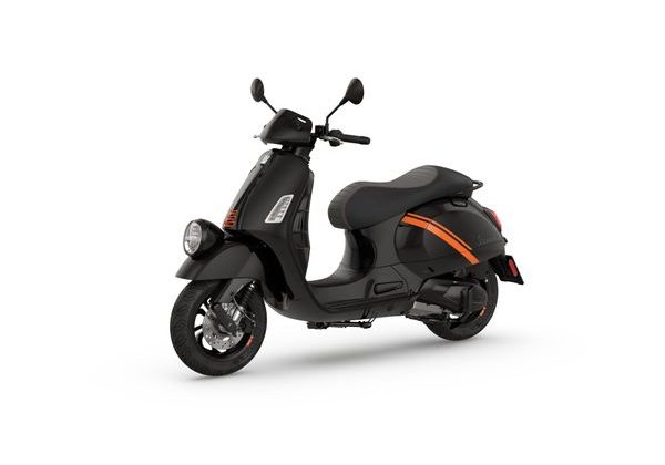 VESPA GTV - ČERNÁ - VESPA - SKÚTRY