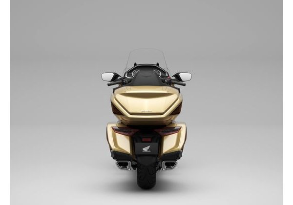 HONDA GL1800 GOLDWING TOUR - ZLATÁ 2025 - GL1800 GOLD WING TOUR - MOTORKY
