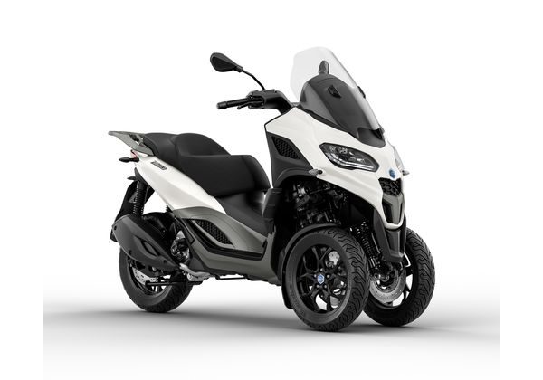 PIAGGIO MP3 310 WEISS 2025 - MP3 - SKÚTRY