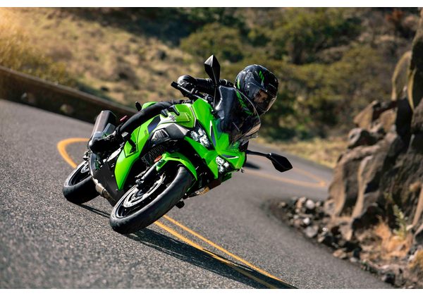 KAWASAKI NINJA 500 SE - ČERNÁ/ŠEDÁ 2027 - SUPERSPORT & SPORT - MOTORKY