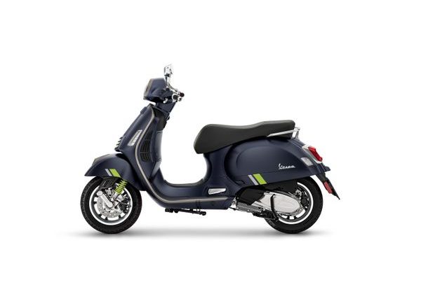 VESPA GTS 300 ST HPE ABS E5 2024 BLU ENERGICO MATT - SKÚTRY