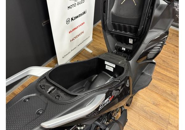 APRILIA SR GT 400 - MOTOBAZAR
