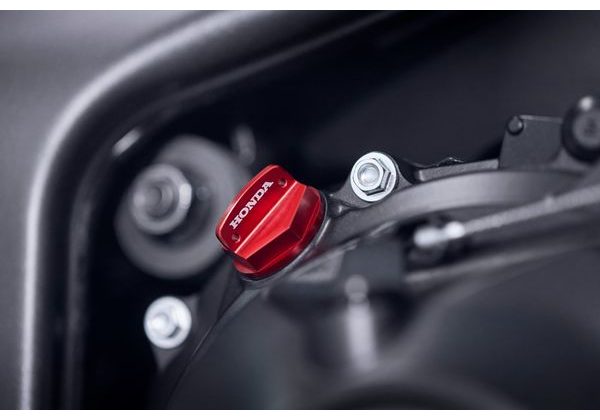 HONDA CB1000 HORNET - BÍLÁ 2025 - CB1000 HORNET - MOTORKY