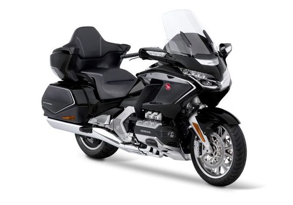 HONDA GL1800 GOLD WING TOUR DCT DARKNESS BLACK METALLIC